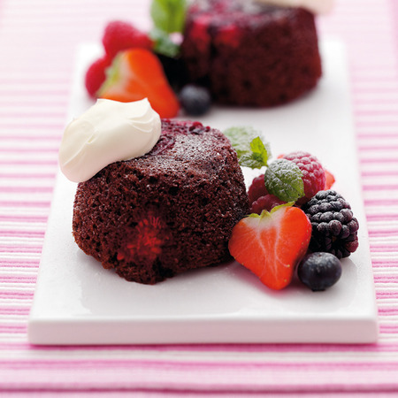 quick chocolate raspberry puddings recipe - food recipes - best 